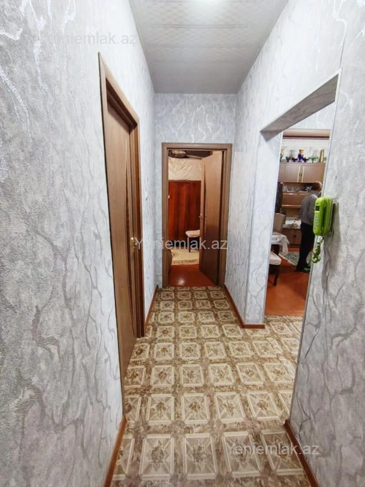 Satılır 3 otaqlı köhnə tikili 78 m²