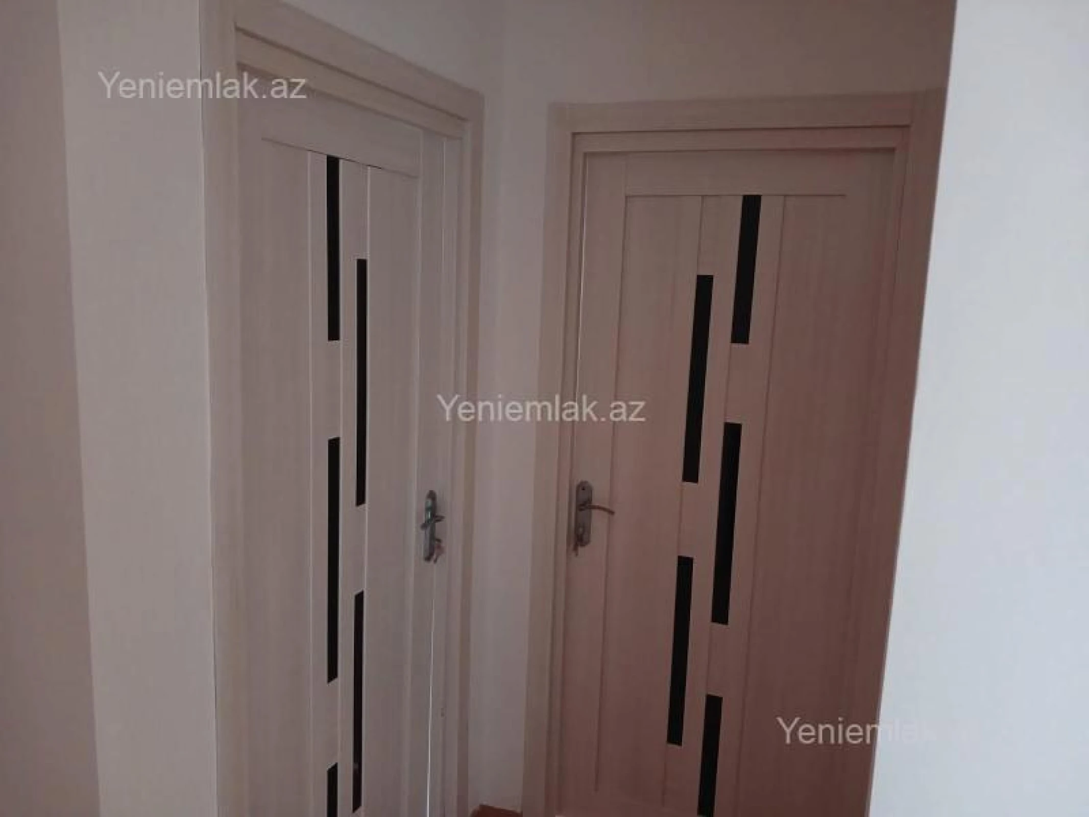 Satılır 4 otaqlı yeni tikili 110 m²