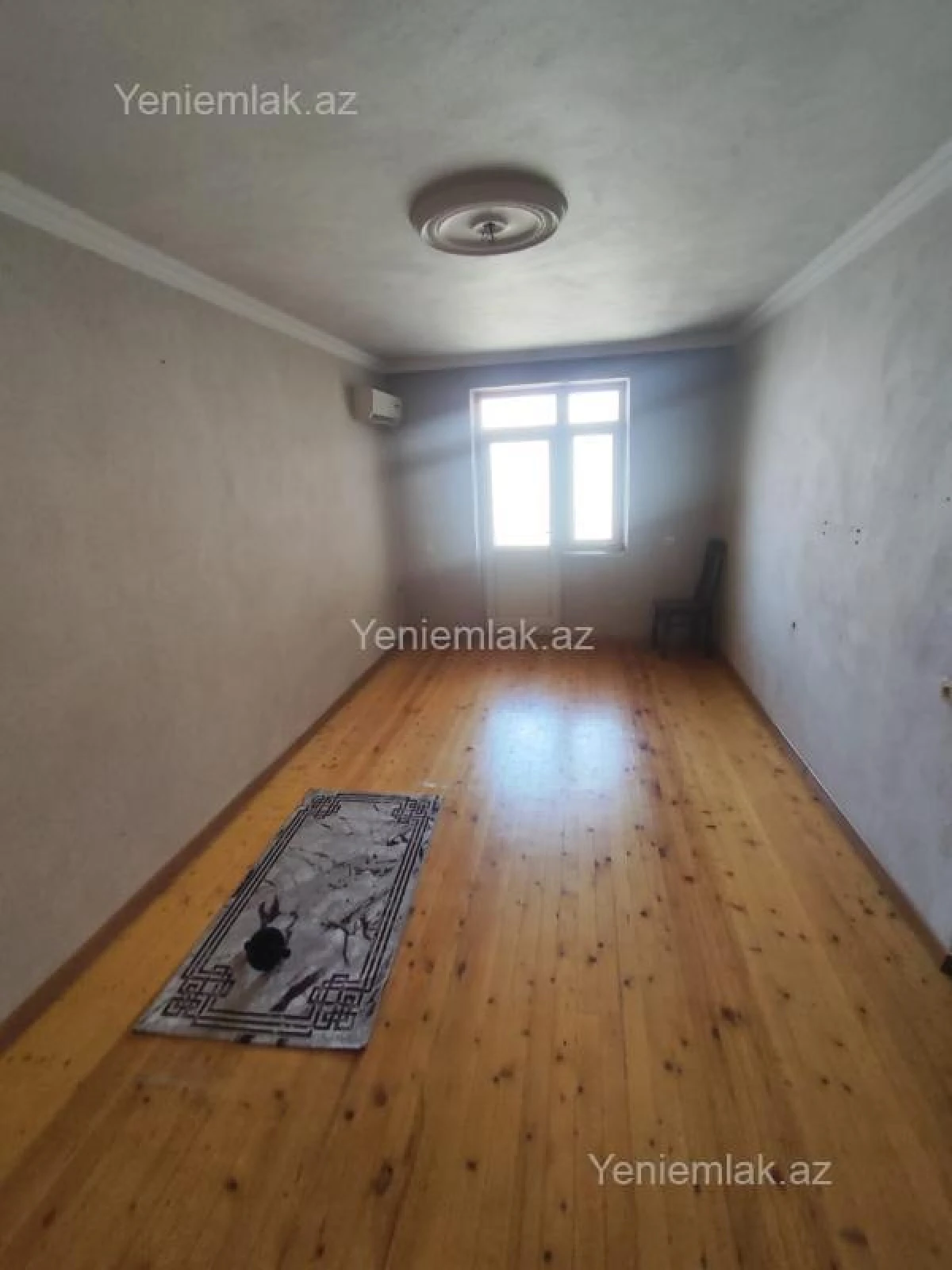 Satılır 3 otaqlı köhnə tikili 90 m²