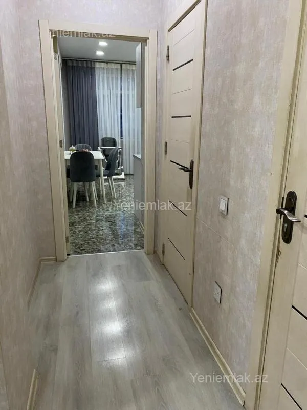 Satılır 2 otaqlı yeni tikili 78 m²