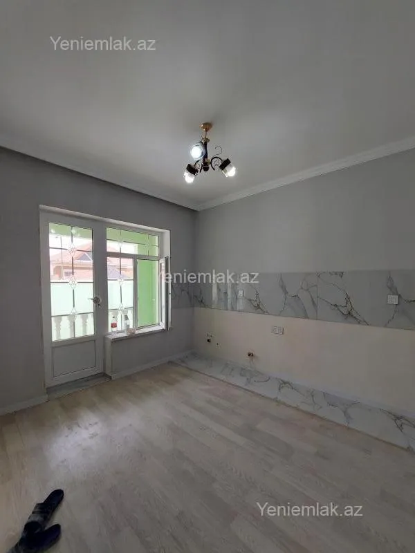 Satılır 3 otaqlı həyət evi 100 m²