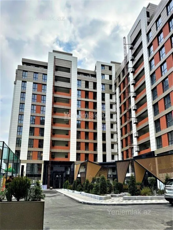 Satılır 2 otaqlı yeni tikili 84 m²