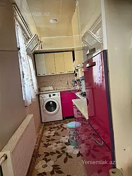 Satılır 3 otaqlı köhnə tikili 58 m²