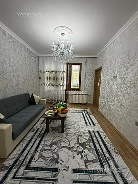 Satılır 3 otaqlı köhnə tikili 50 m²