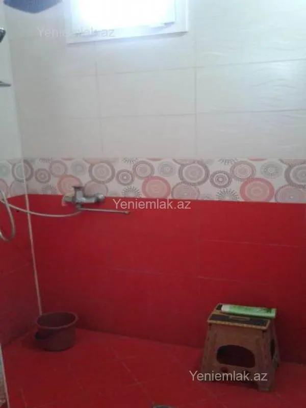 Satılır 10 otaqlı obyekt 1400 m²