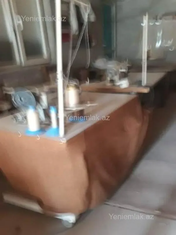 Satılır 10 otaqlı obyekt 1400 m²