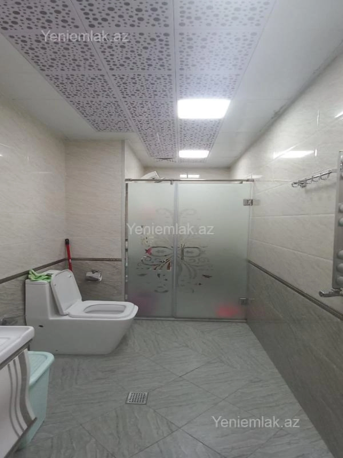 Satılır 2 otaqlı yeni tikili 86 m²