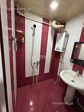 Satılır 1 otaqlı köhnə tikili 30 m²