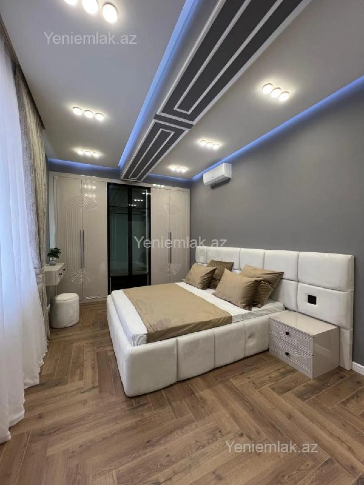 Satılır 3 otaqlı yeni tikili 105 m²