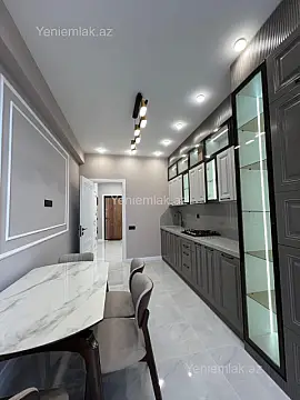 Satılır 3 otaqlı yeni tikili 105 m²