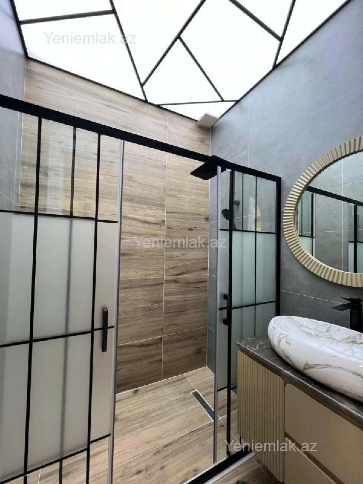 Satılır 3 otaqlı yeni tikili 105 m²