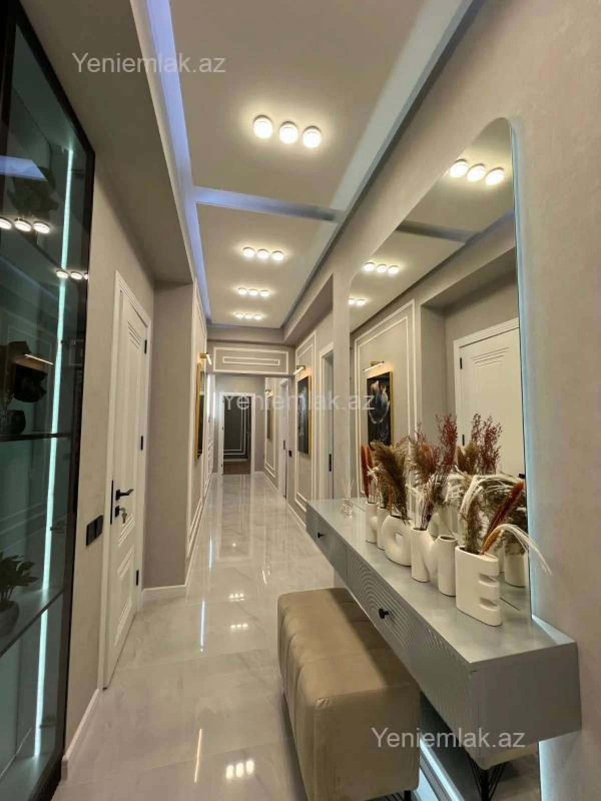 Satılır 3 otaqlı yeni tikili 105 m²