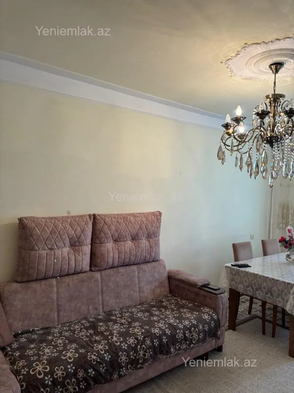 Satılır 3 otaqlı köhnə tikili 68 m²