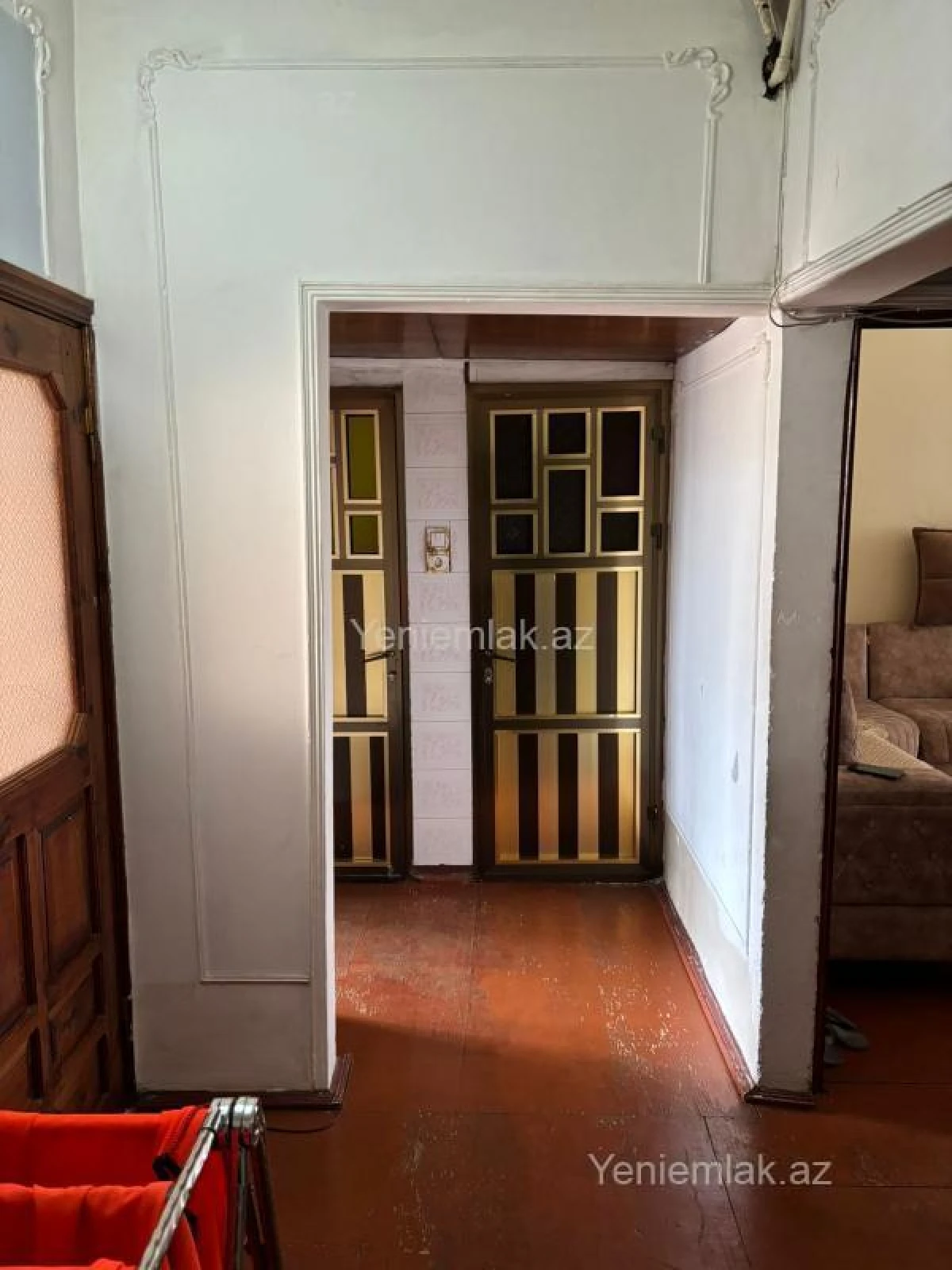 Satılır 3 otaqlı köhnə tikili 68 m²
