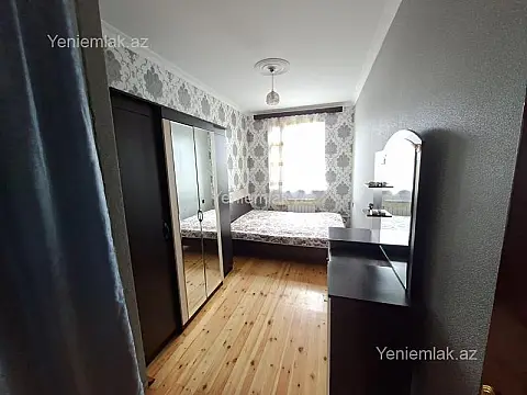 Satılır 3 otaqlı köhnə tikili 55 m²