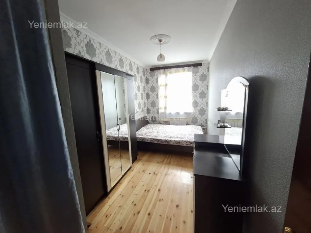 Satılır 3 otaqlı köhnə tikili 55 m²