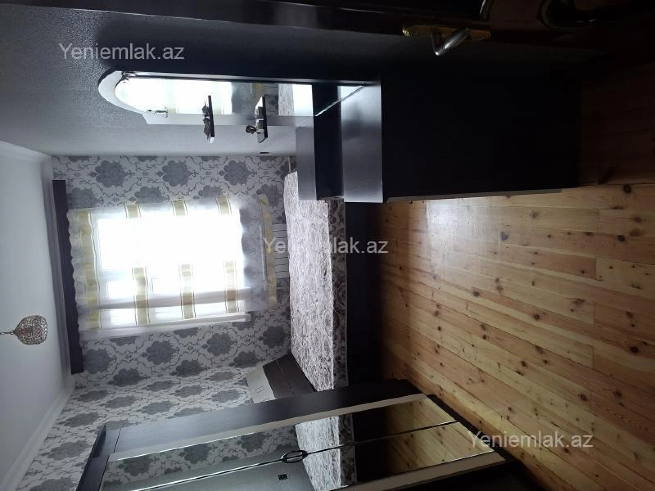 Satılır 3 otaqlı köhnə tikili 55 m²