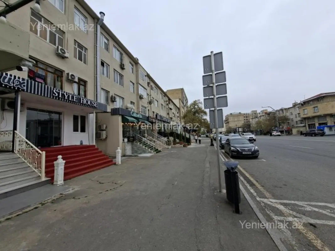 Satılır 3 otaqlı köhnə tikili 55 m²