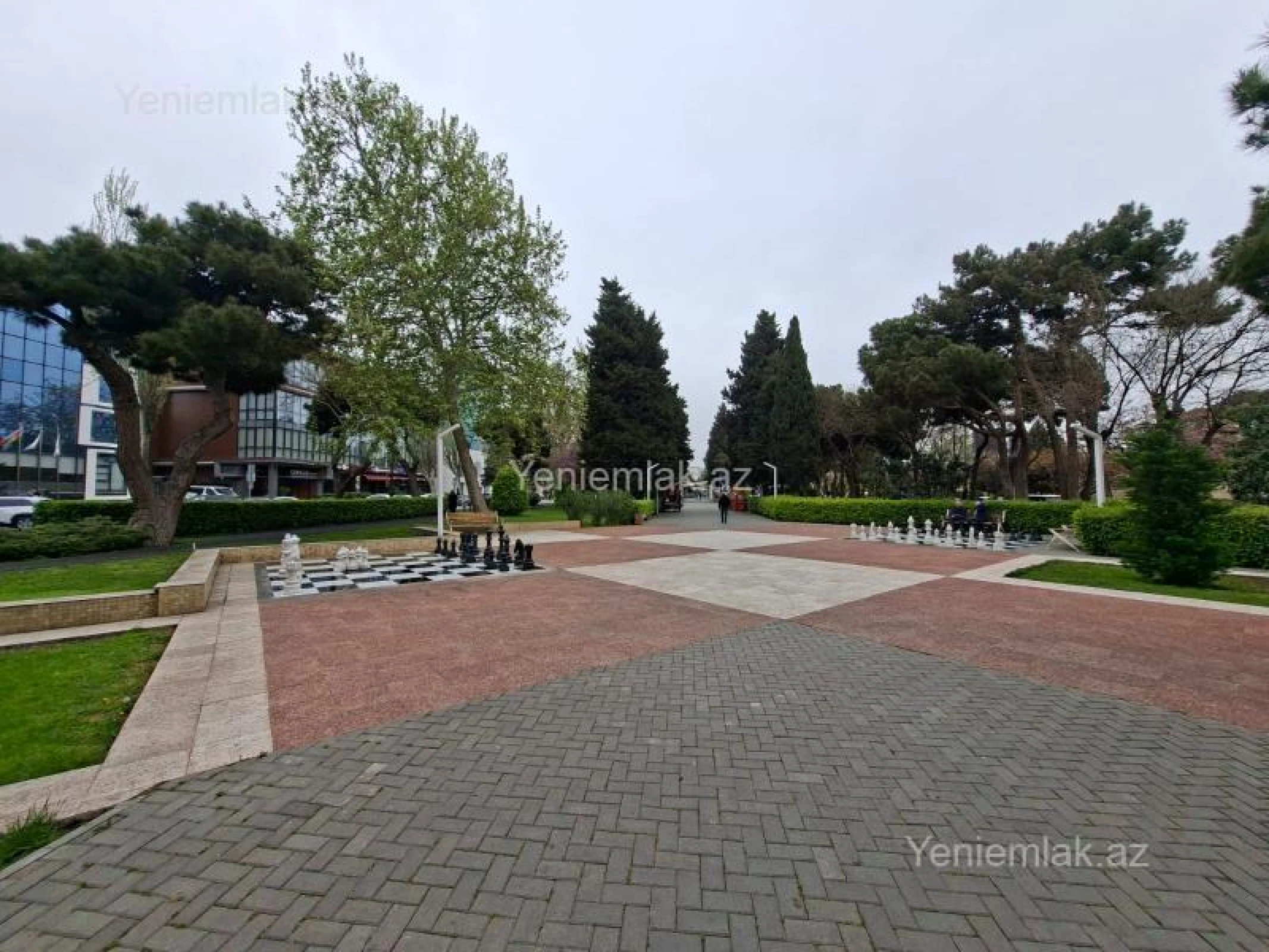 Satılır 3 otaqlı köhnə tikili 55 m²