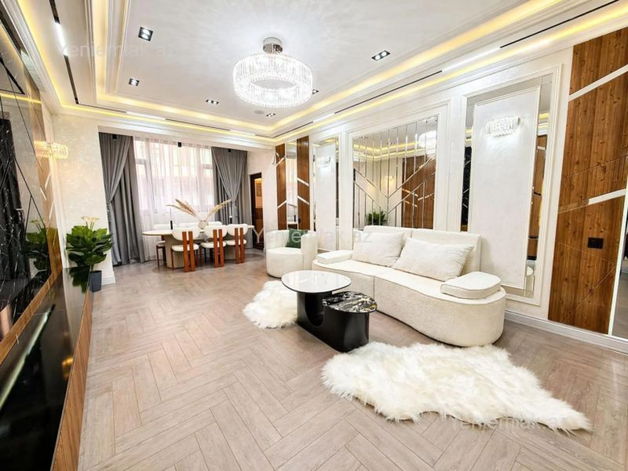 Satılır 3 otaqlı yeni tikili 160 m²