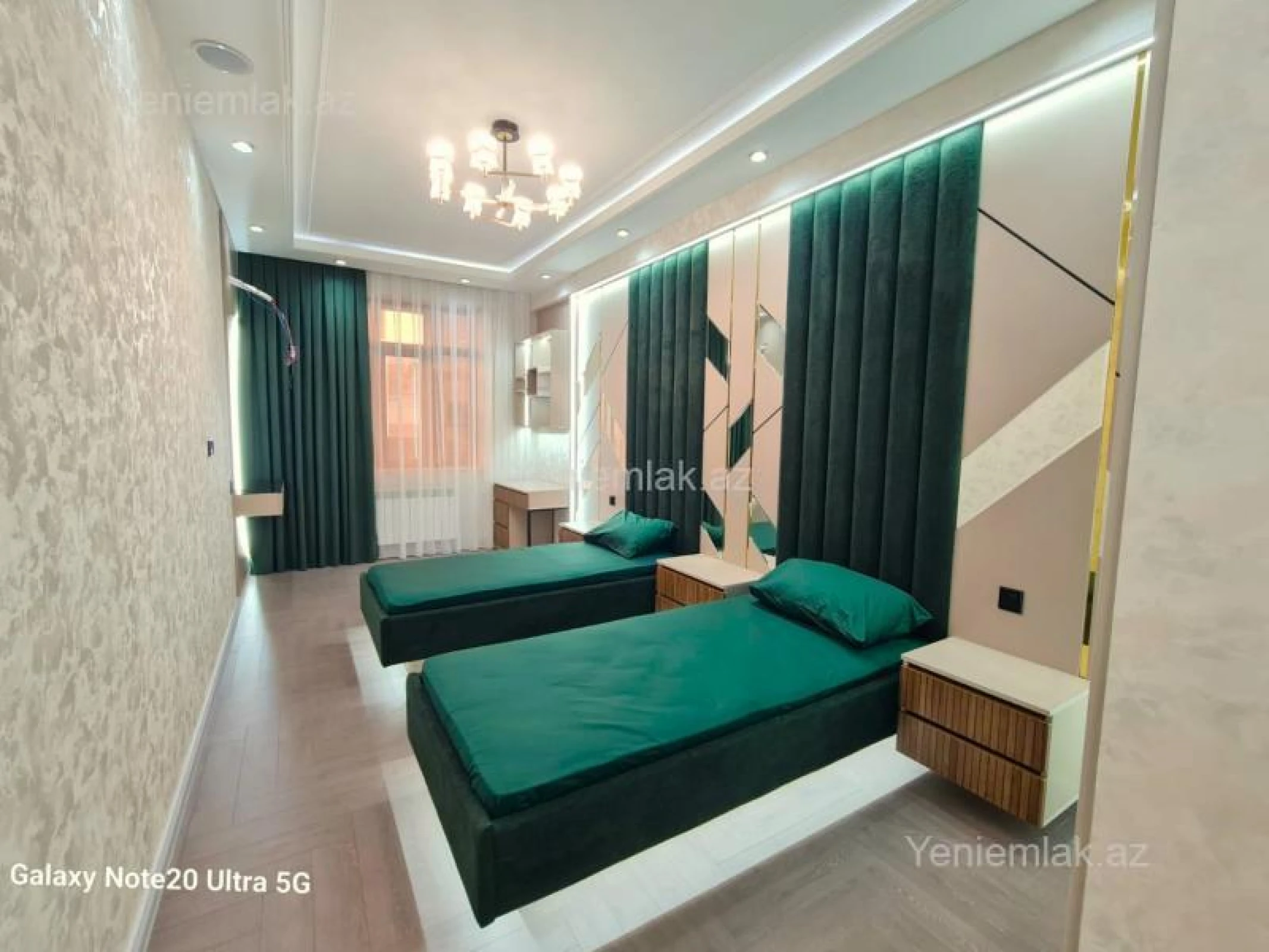 Satılır 3 otaqlı yeni tikili 160 m²