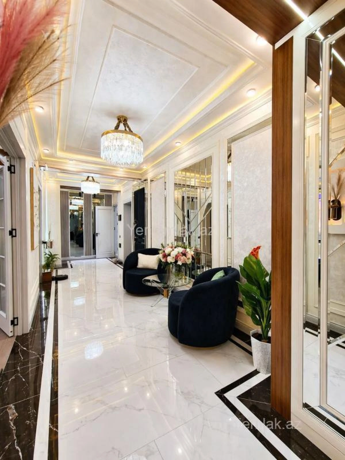 Satılır 3 otaqlı yeni tikili 160 m²