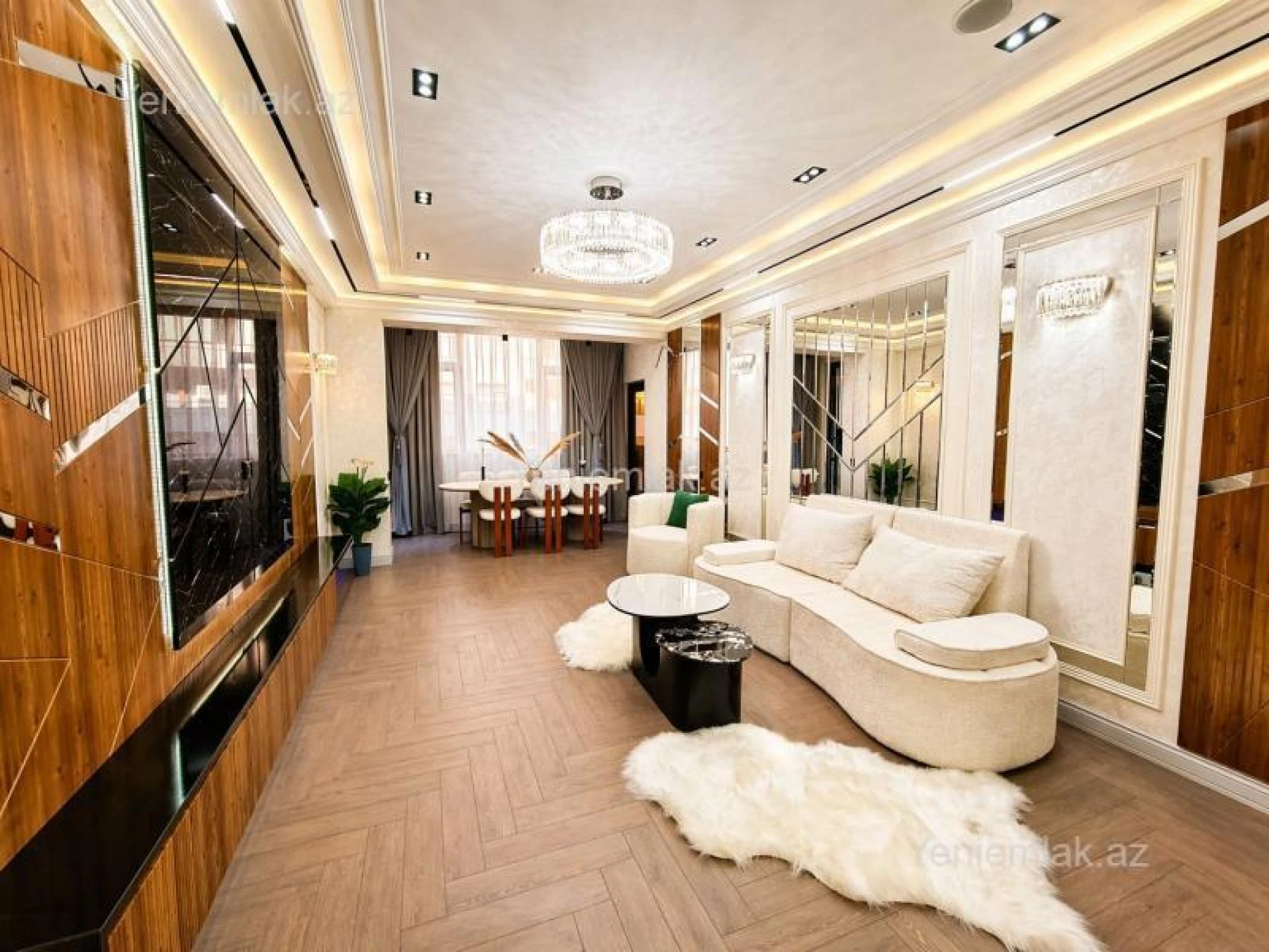 Satılır 3 otaqlı yeni tikili 160 m²