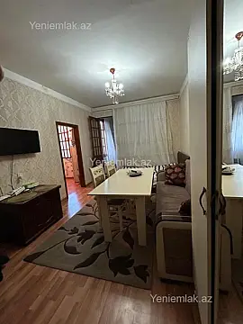 Satılır 2 otaqlı köhnə tikili 35 m²