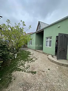 Satılır 4 otaqlı həyət evi 132 m²