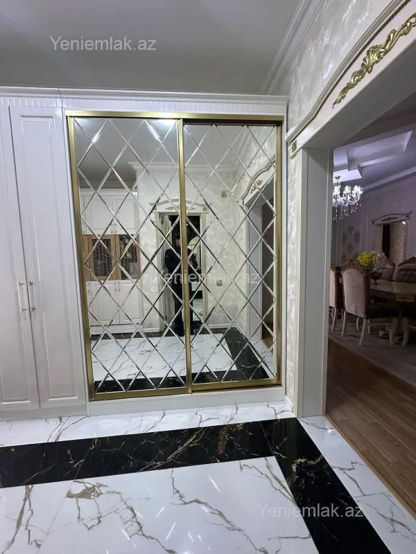 Satılır 4 otaqlı həyət evi 132 m²