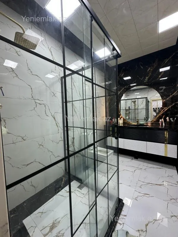 Satılır 4 otaqlı həyət evi 132 m²