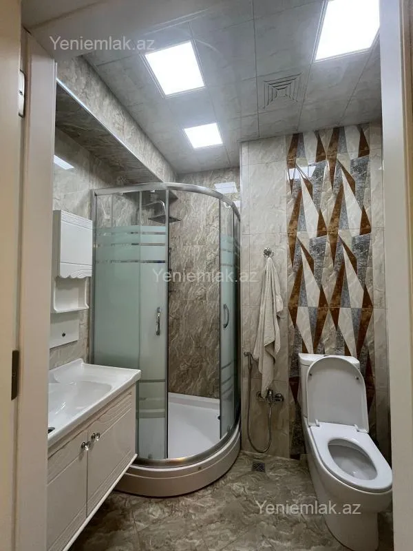 Satılır 3 otaqlı yeni tikili 110 m²