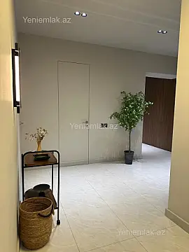 Satılır 3 otaqlı yeni tikili 148 m²