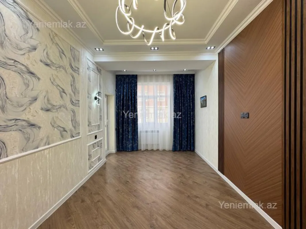 Satılır 3 otaqlı yeni tikili 90 m²