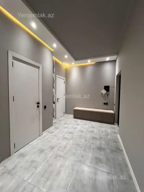 Satılır 3 otaqlı yeni tikili 110 m²