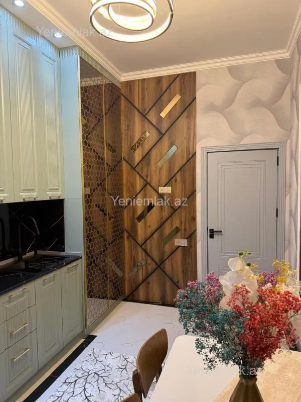 Satılır 3 otaqlı yeni tikili 110.5 m²