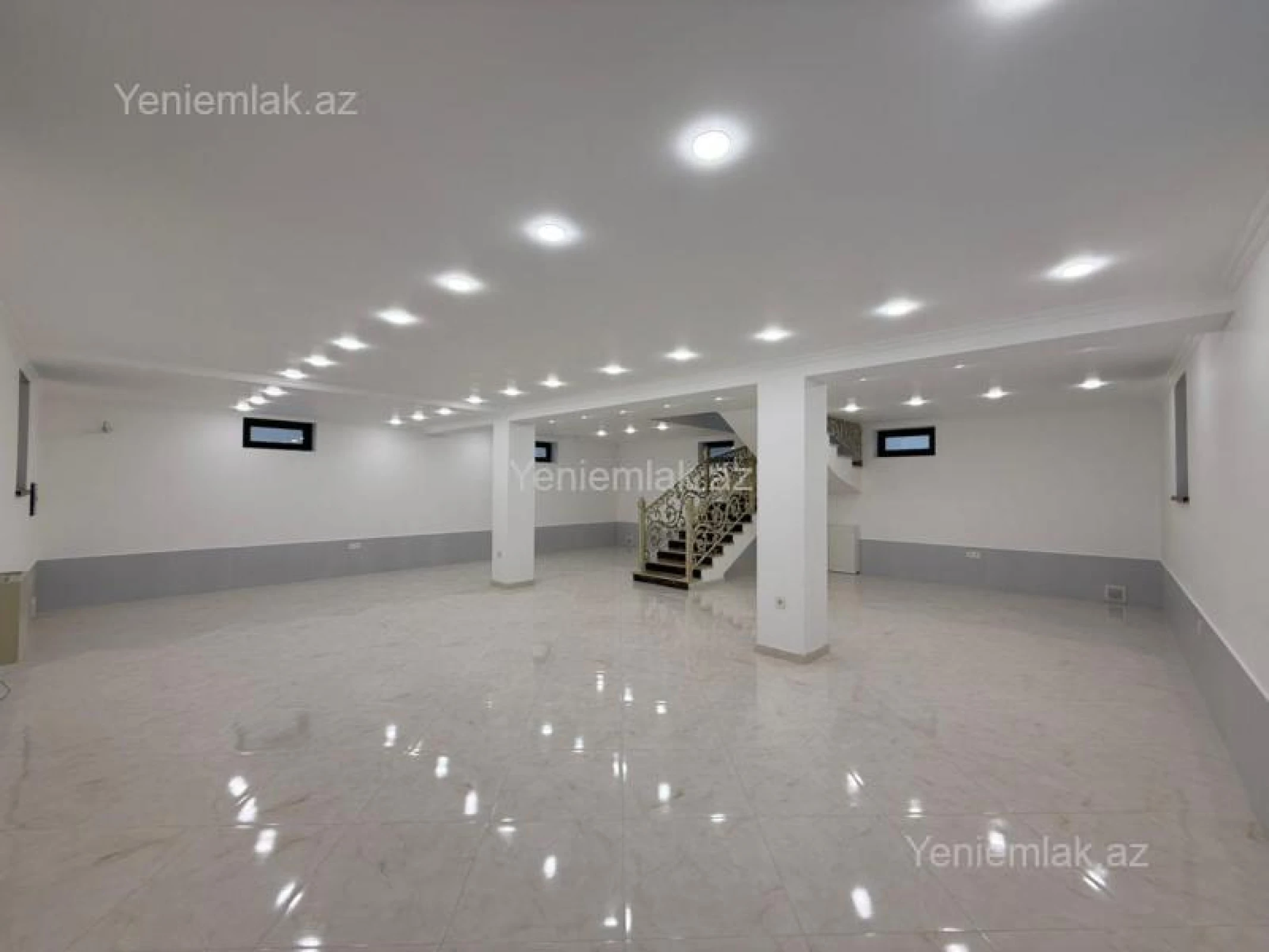 Satılır 6 otaqlı həyət evi 330 m²