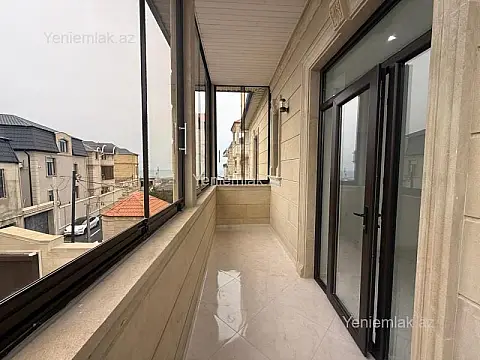 Satılır 6 otaqlı həyət evi 330 m²