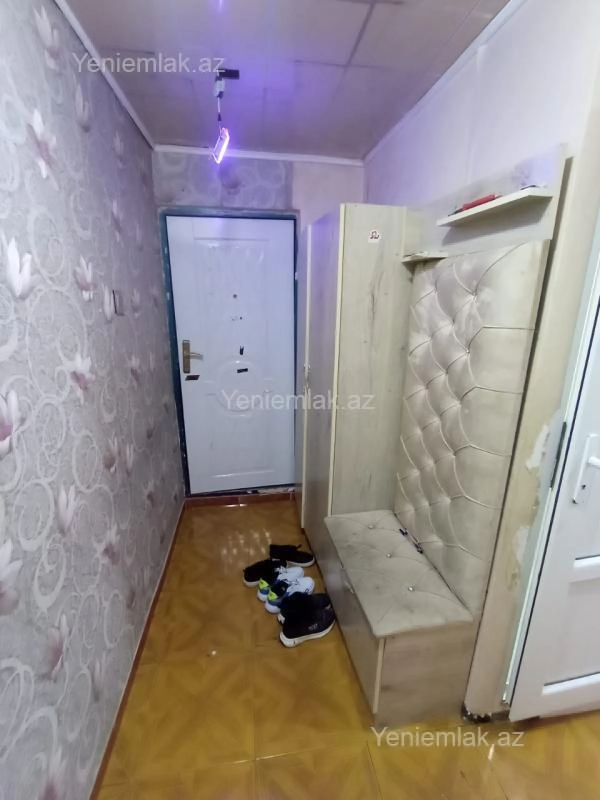 Satılır 2 otaqlı köhnə tikili 55 m²