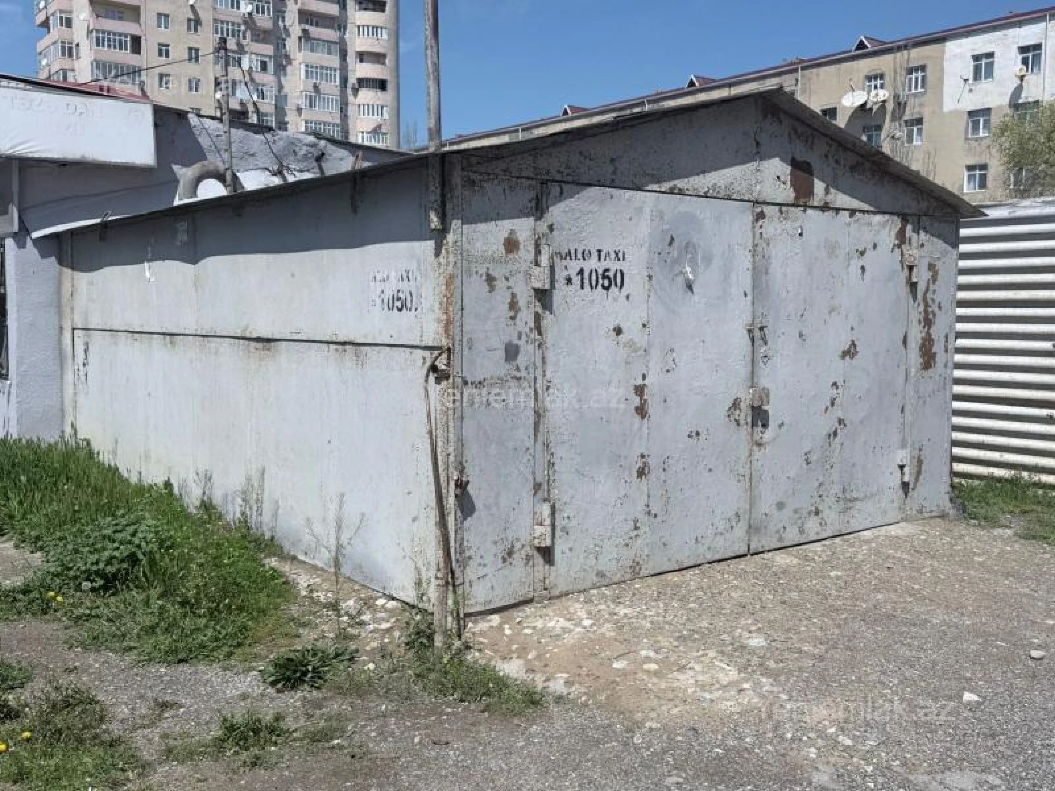 Satılır qaraj 22 m²