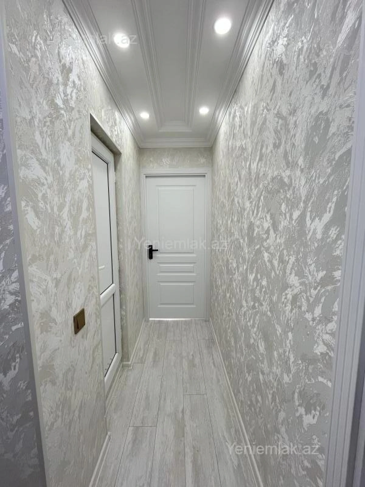 Satılır 2 otaqlı köhnə tikili 48 m²
