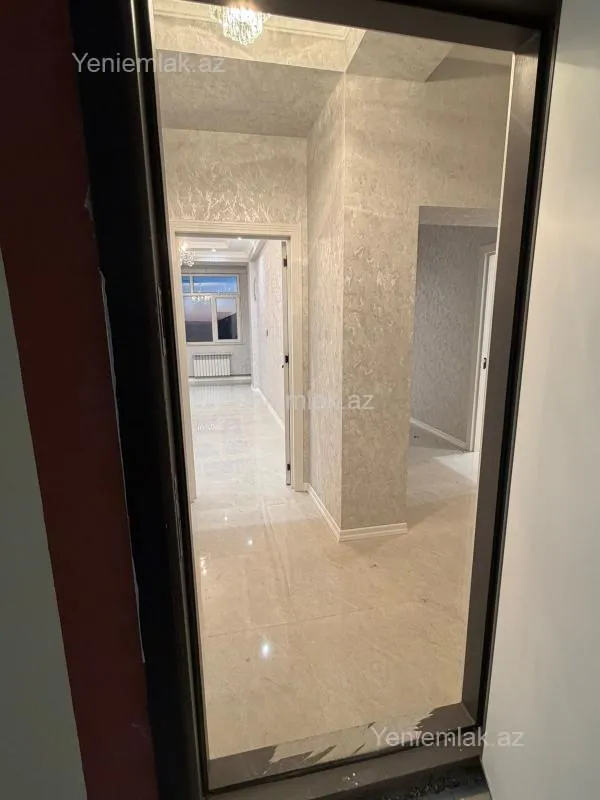 Satılır 3 otaqlı yeni tikili 85 m²