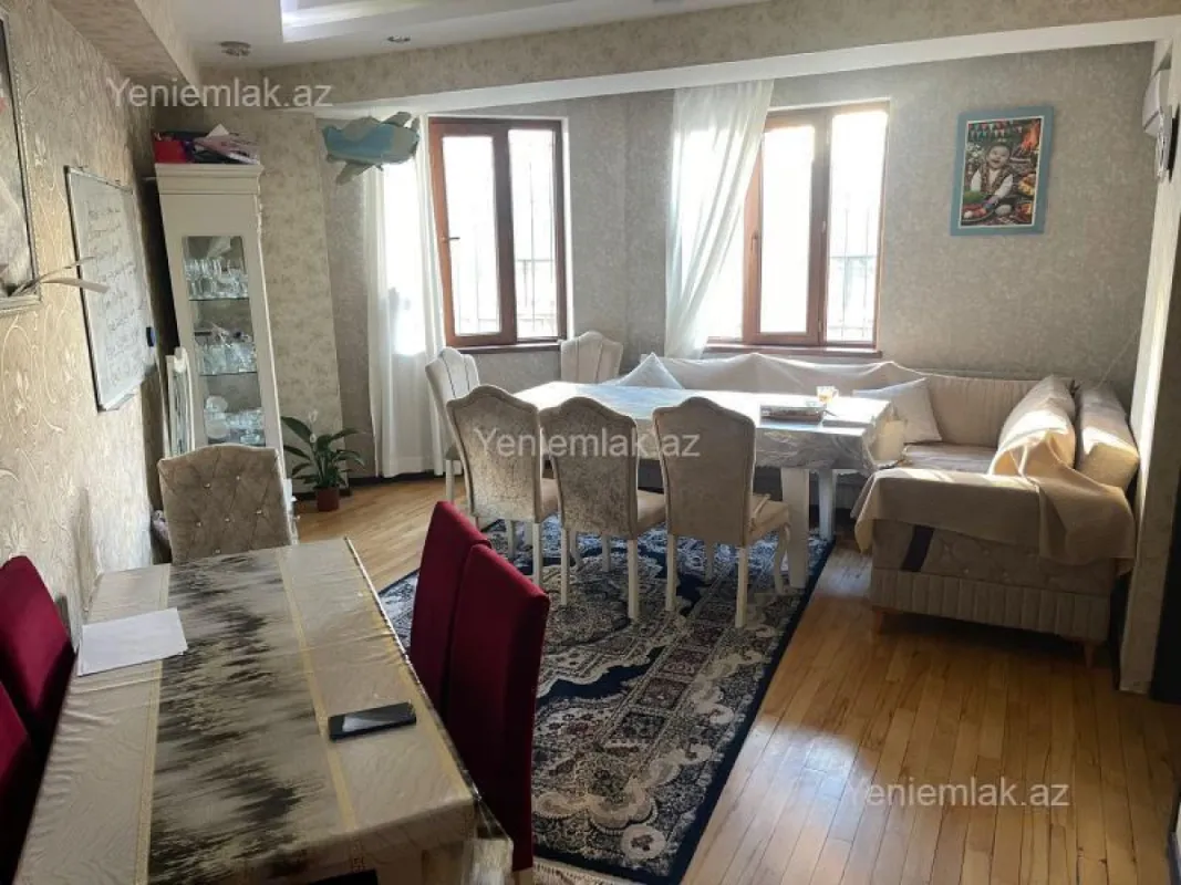 Satılır 2 otaqlı yeni tikili 60 m²