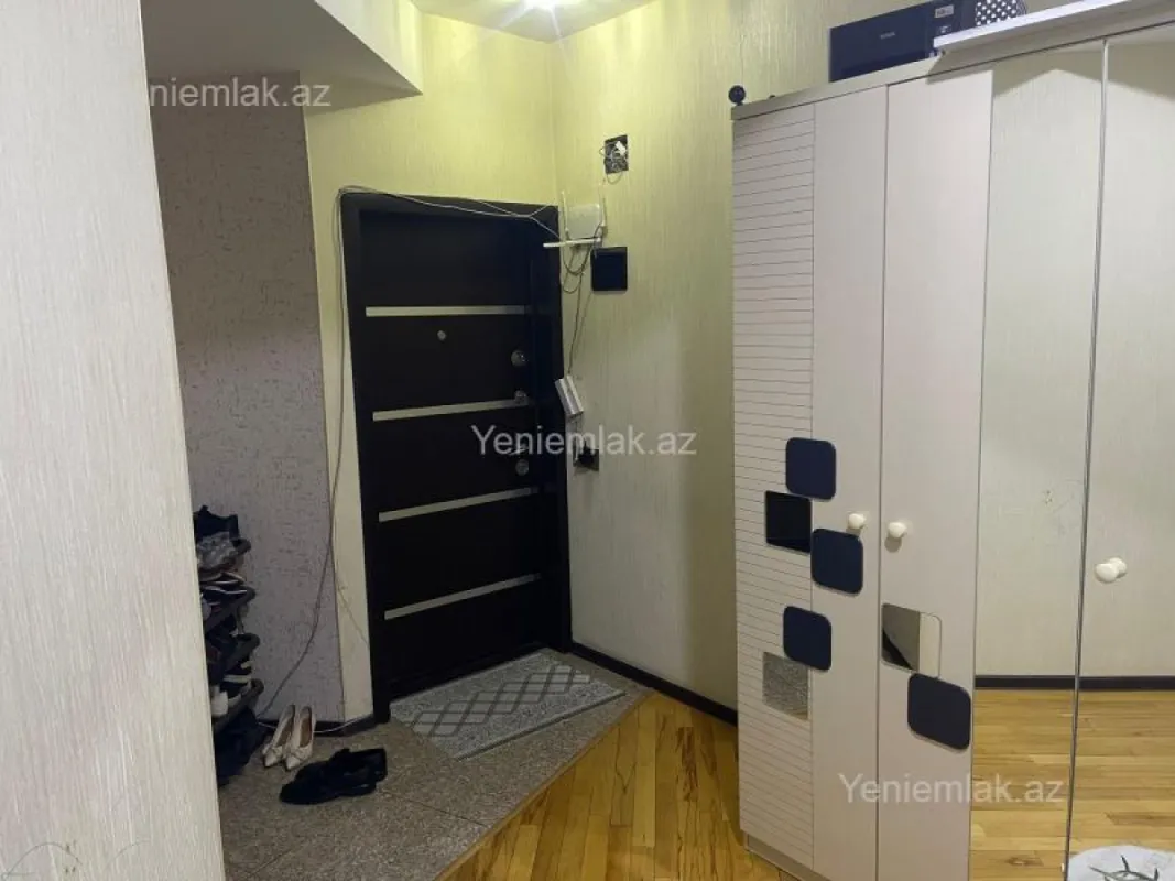 Satılır 2 otaqlı yeni tikili 60 m²
