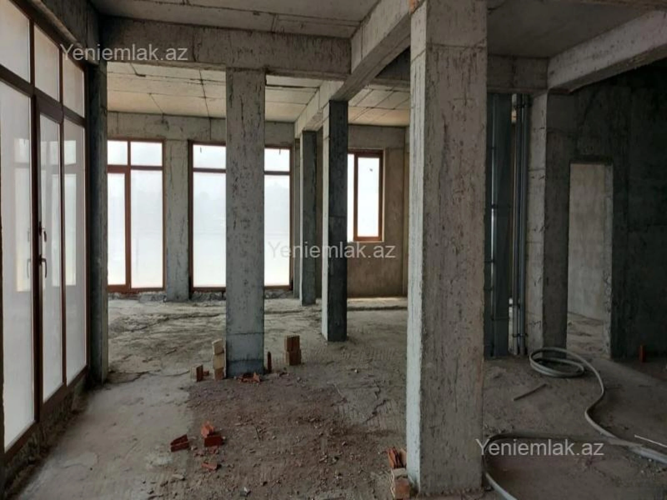 Satılır 3 otaqlı yeni tikili 113 m²