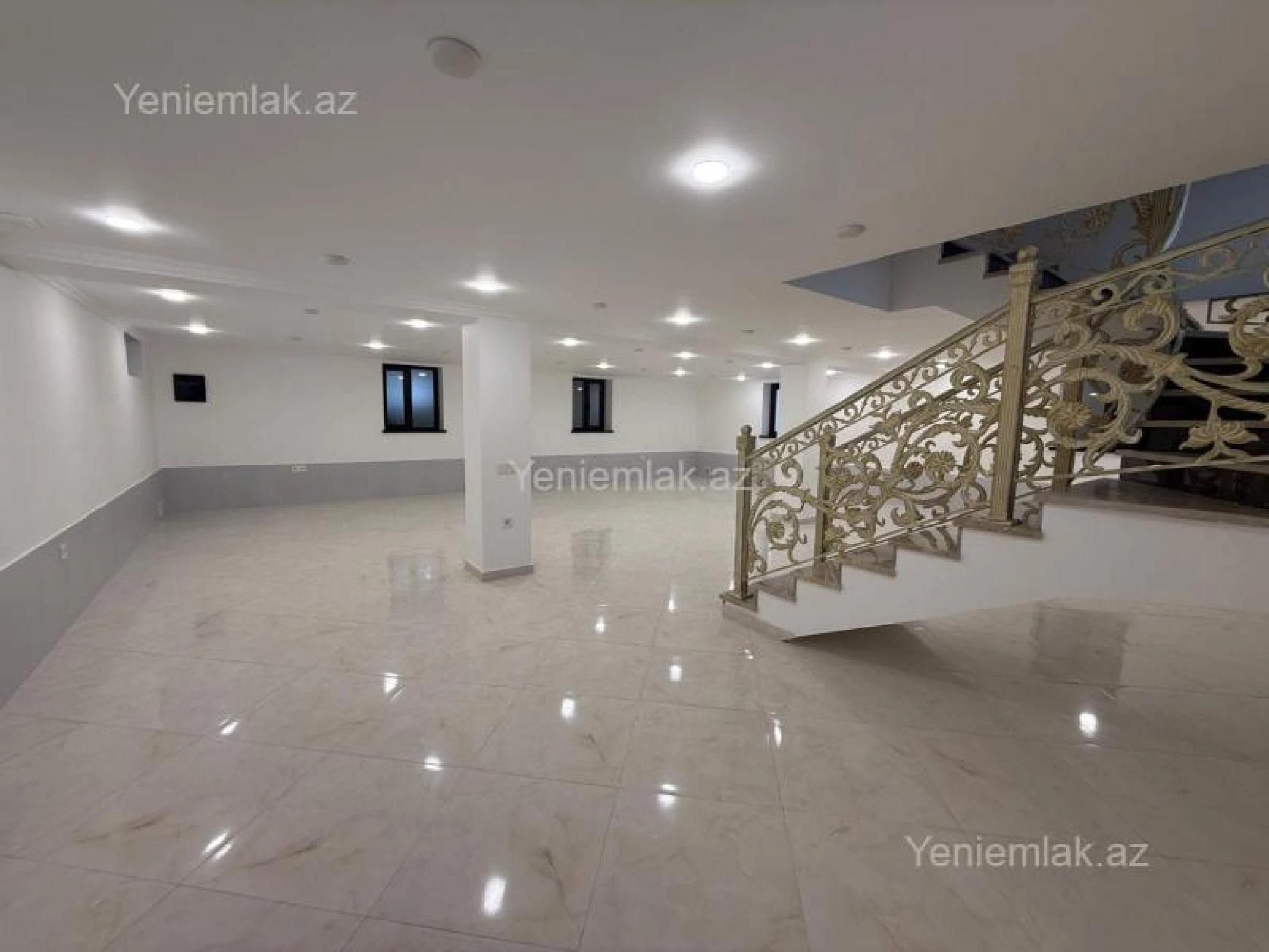 Satılır 6 otaqlı həyət evi 330 m²