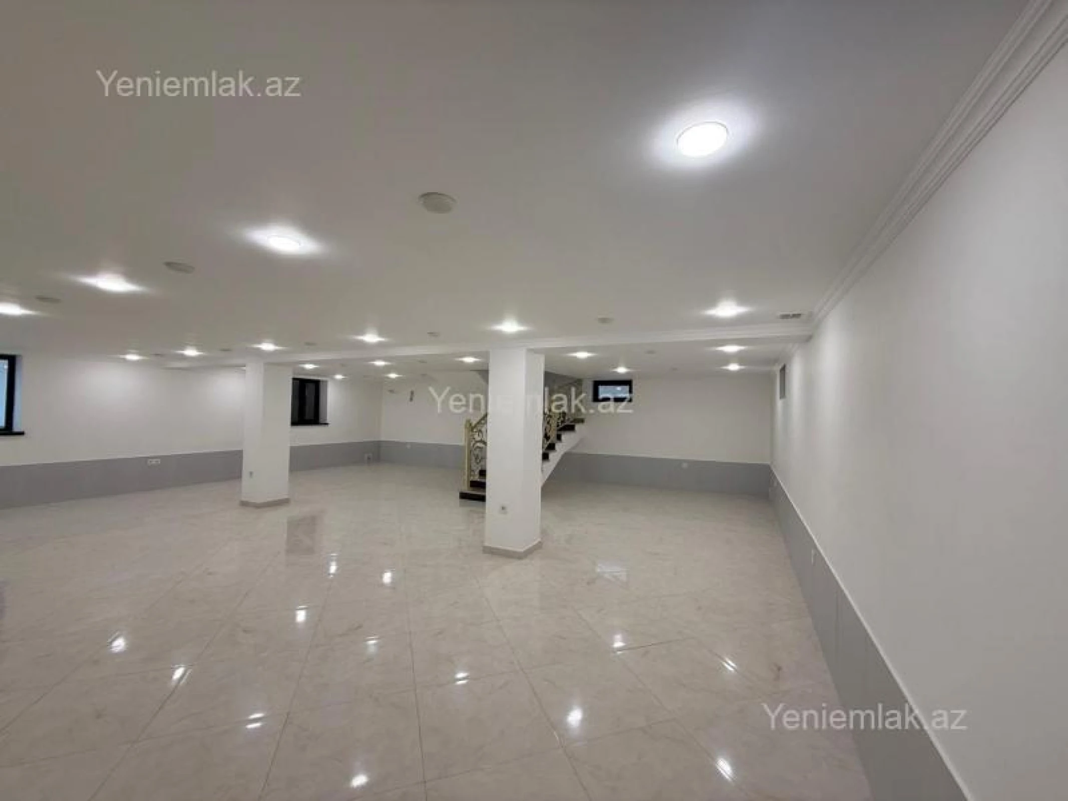 Satılır 6 otaqlı həyət evi 330 m²