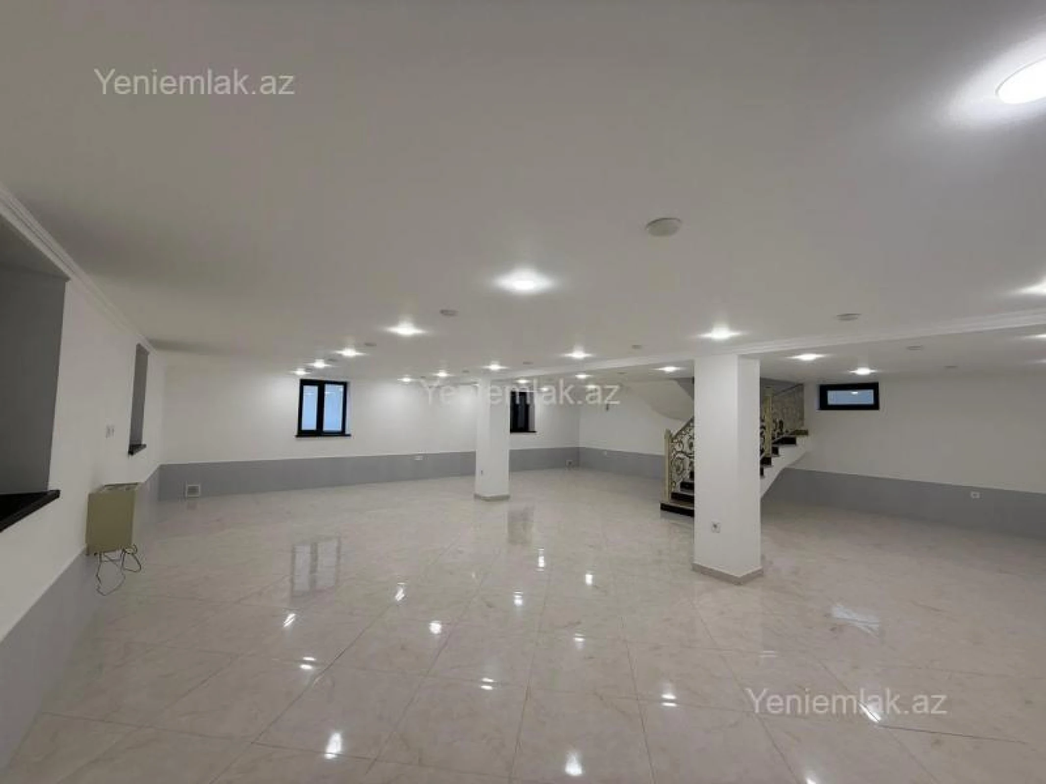 Satılır 6 otaqlı həyət evi 330 m²