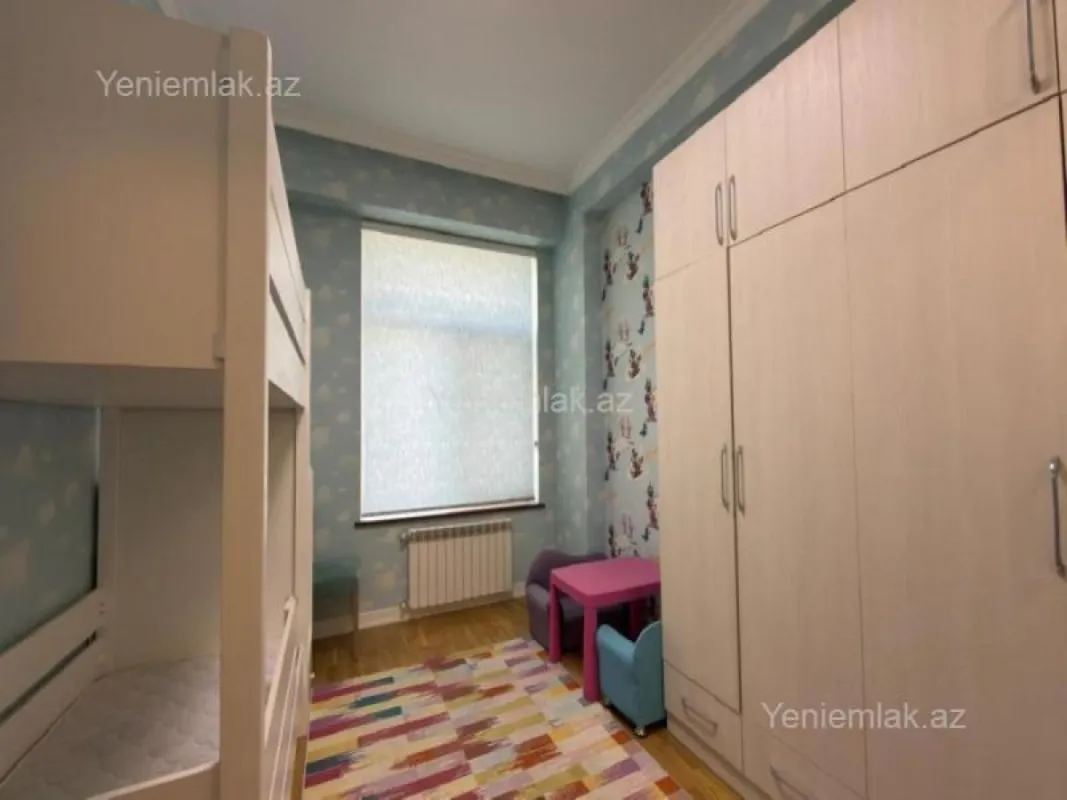 Satılır 3 otaqlı yeni tikili 92 m²