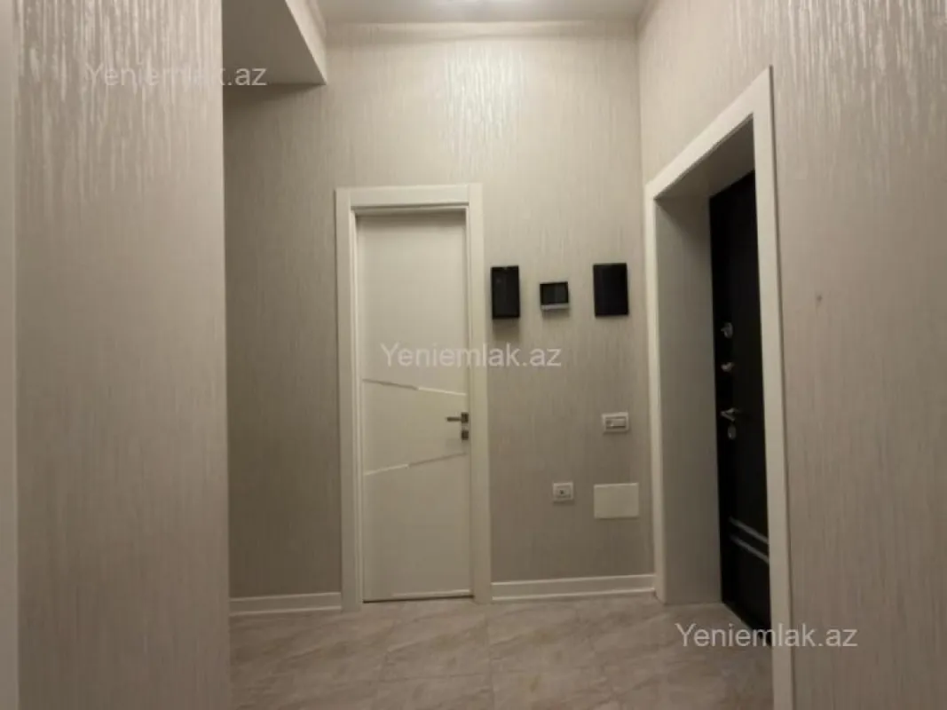 Satılır 3 otaqlı yeni tikili 92 m²